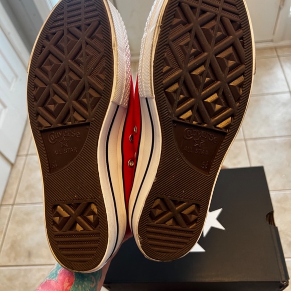 Red Converse All Stars - New - Picture 2 of 8